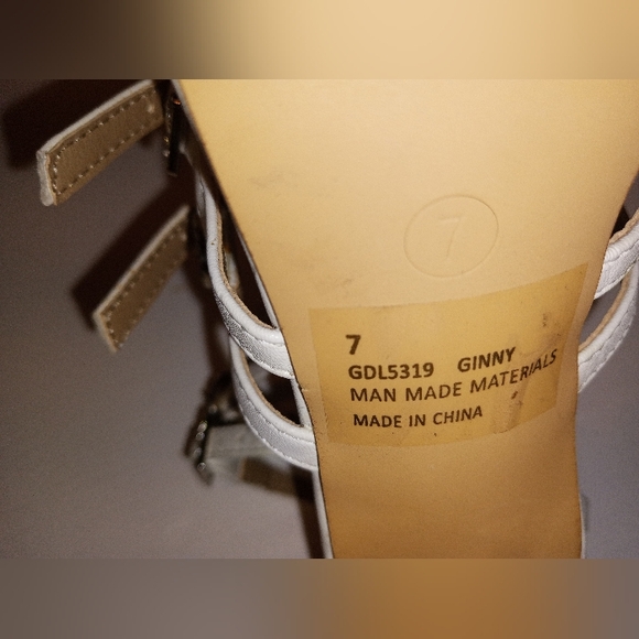 Lemonade Bling Buckle Heels - Picture 10 of 15